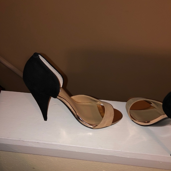 Steve Madden Open Toe Pumps - Picture 3 of 3